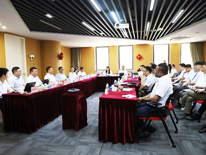 二十一载 智造未来丨贺龙八国际股份廿一诞辰，再启新篇